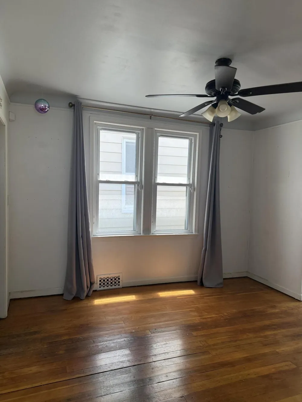 11690 Gallagher Street Hamtramck, MI 48212