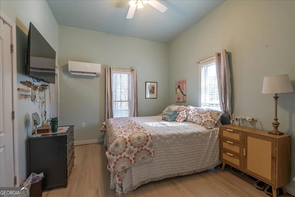 102 Beaverdam Creek RD Winterville, GA 30683