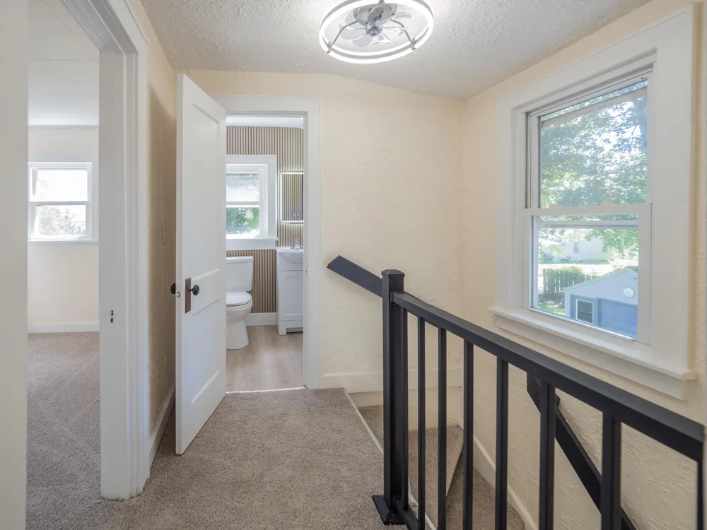 2206 Clarence Drive Portage, MI 49002