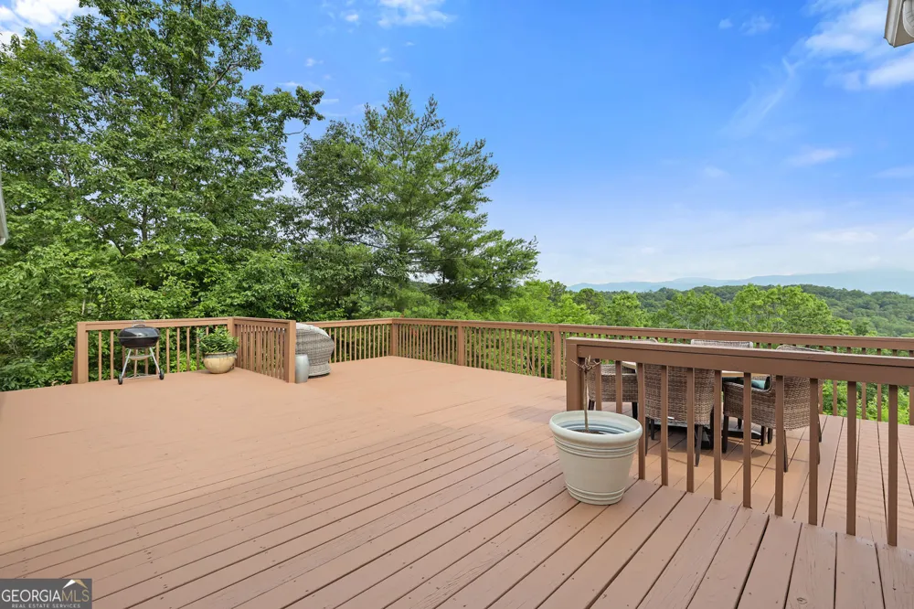 1168 Highland RD Sautee Nacoochee, GA 30571