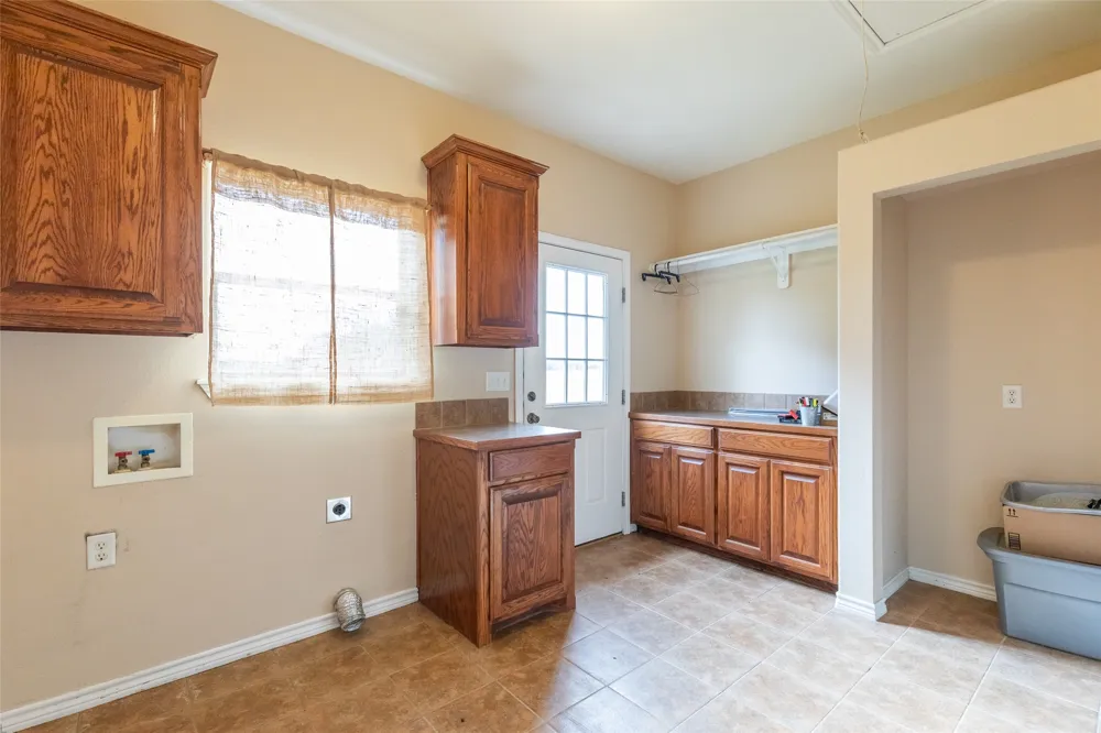 523 S Hays Road Clyde, TX 79510