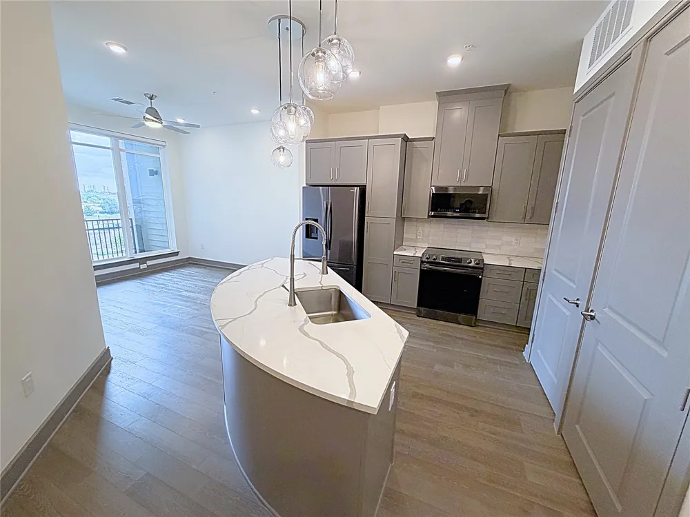 2700 Old Denton Road #3311 Carrollton, TX 75007