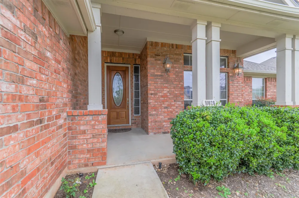 10028 Lisi Anne Drive Austin, TX 78717