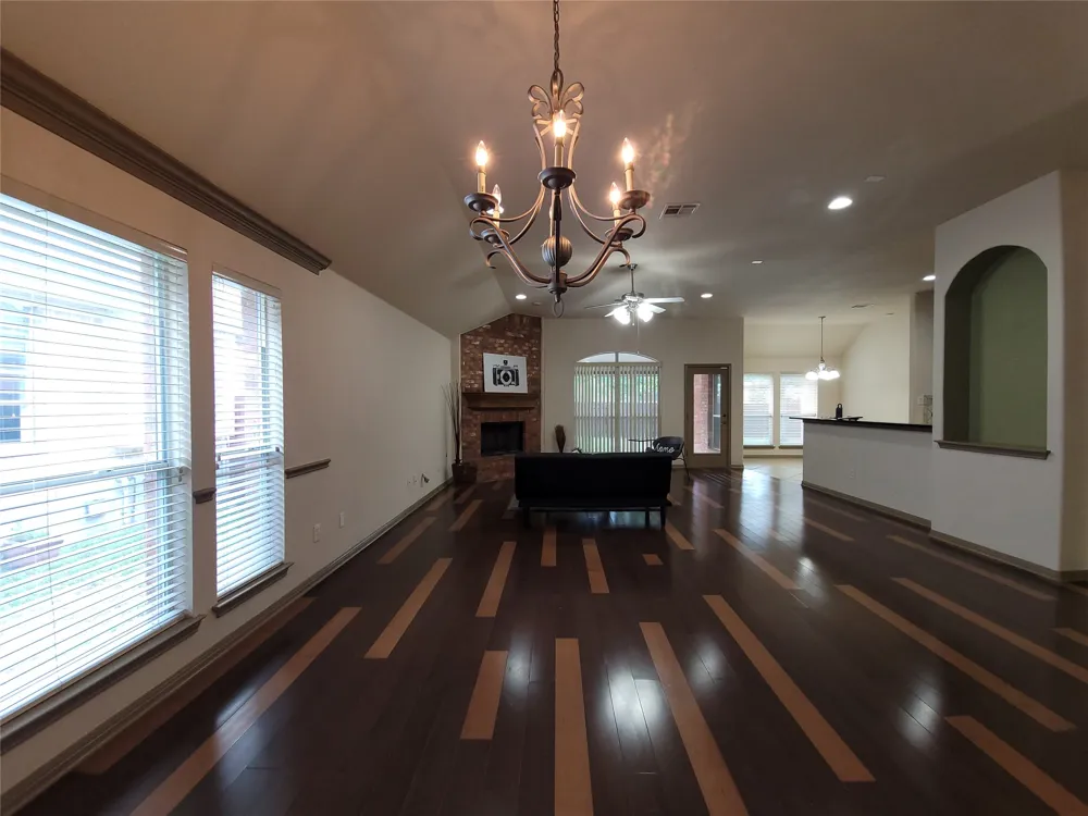 10028 Lisi Anne Drive Austin, TX 78717