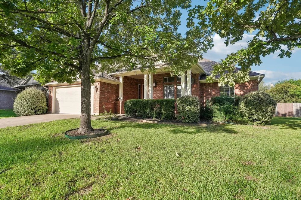 10028 Lisi Anne Drive Austin, TX 78717