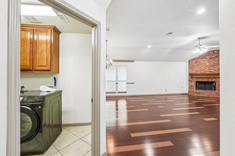10028 Lisi Anne Drive Austin, TX 78717