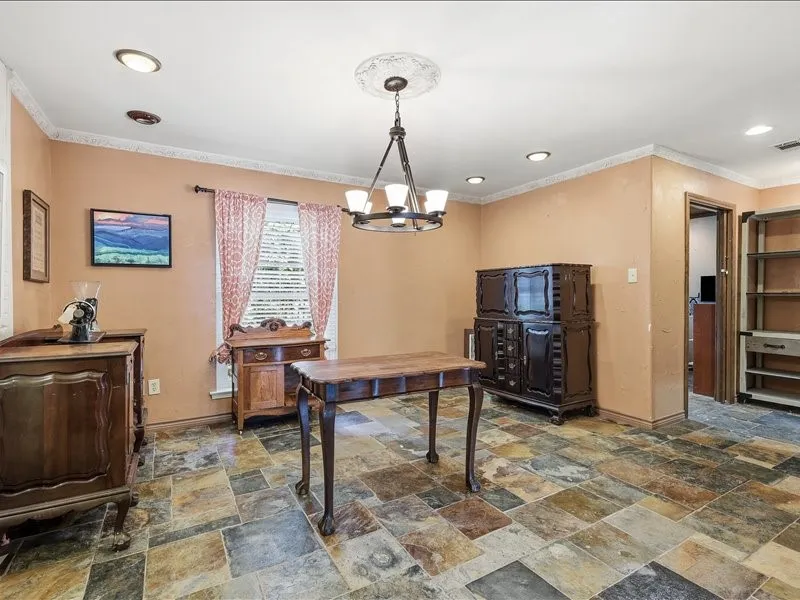 200 Timberlane Terrace Euless, TX 76039