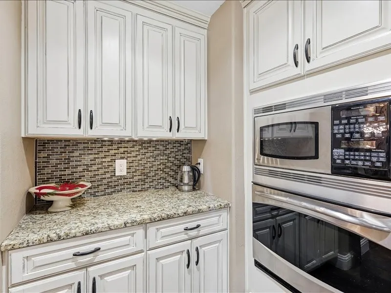 200 Timberlane Terrace Euless, TX 76039
