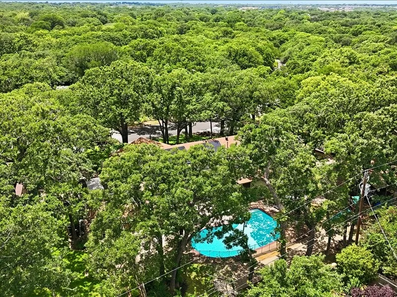 200 Timberlane Terrace Euless, TX 76039