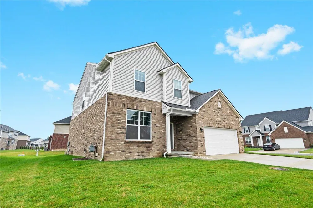 50975 Baileys Landing Canton, MI 48187