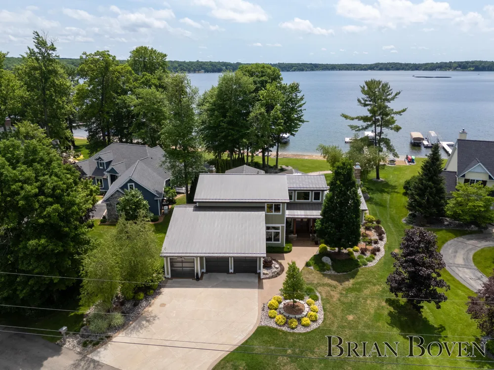 3381 Northshore Drive Pierson, MI 49339