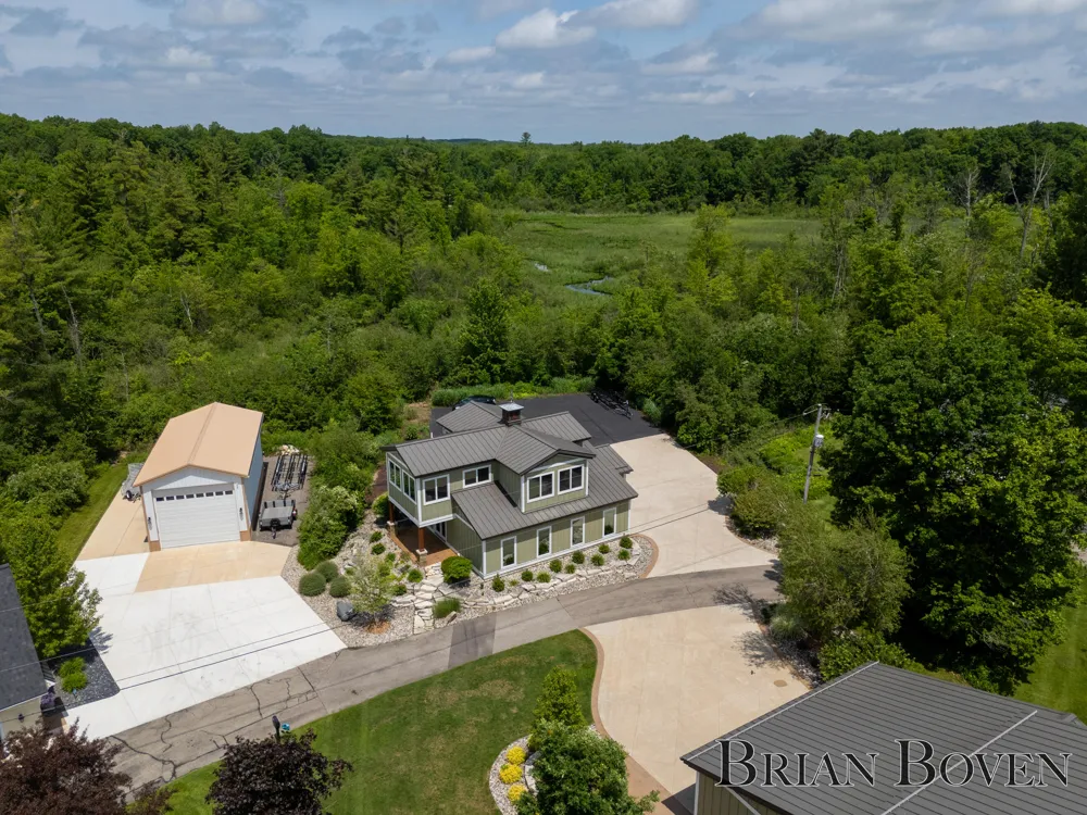 3381 Northshore Drive Pierson, MI 49339
