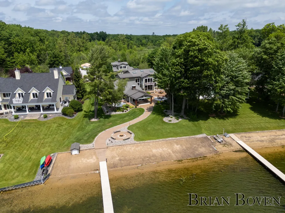 3381 Northshore Drive Pierson, MI 49339