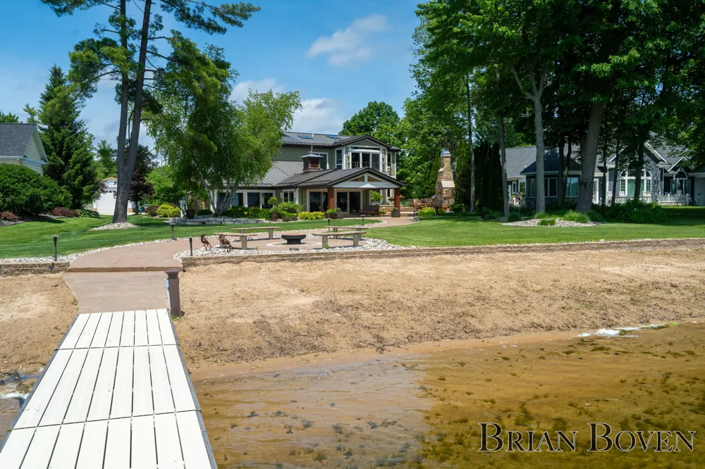 3381 Northshore Drive Pierson, MI 49339