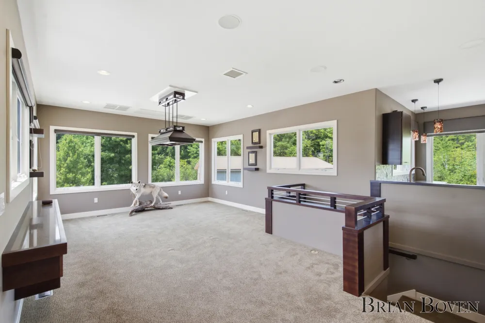 3381 Northshore Drive Pierson, MI 49339