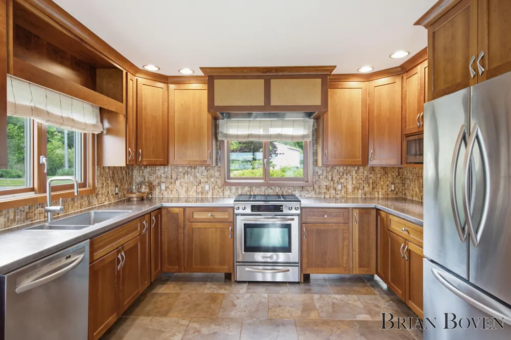 3381 Northshore Drive Pierson, MI 49339