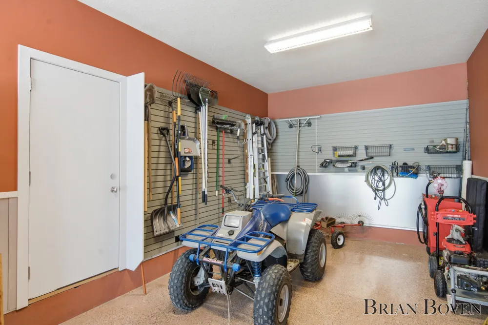 3381 Northshore Drive Pierson, MI 49339