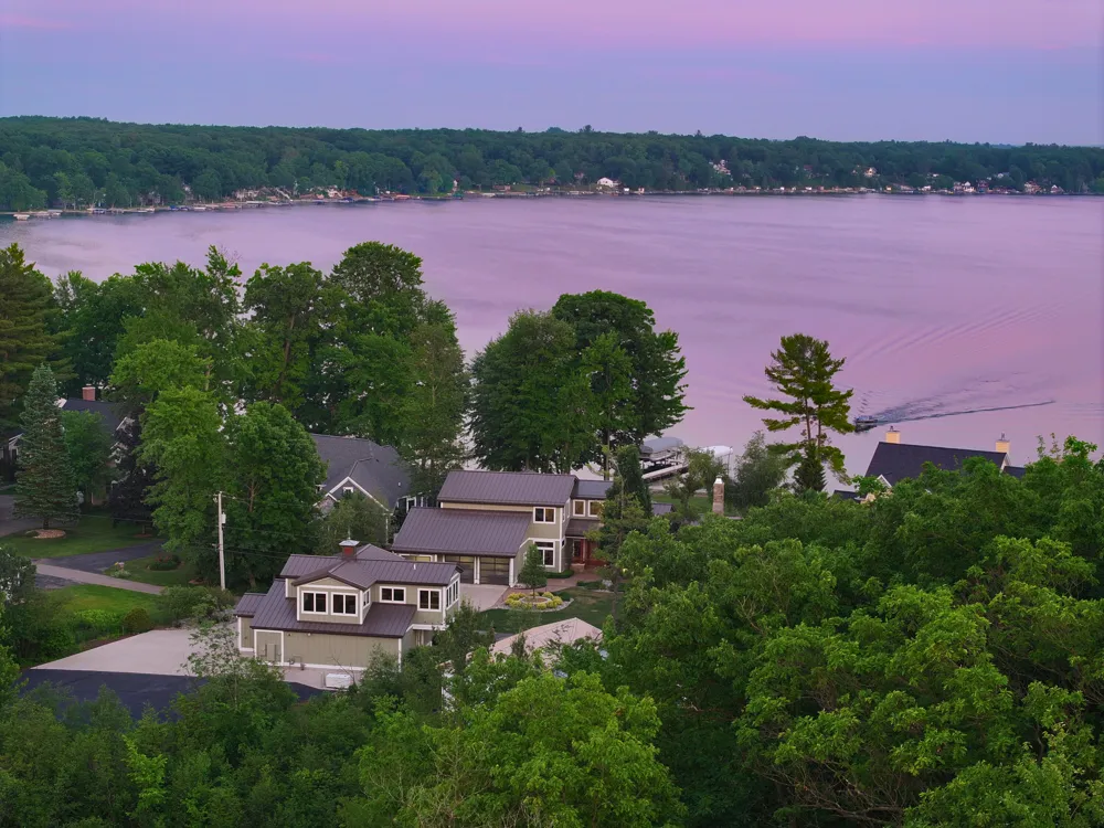 3381 Northshore Drive Pierson, MI 49339