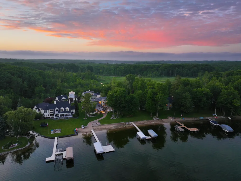 3381 Northshore Drive Pierson, MI 49339