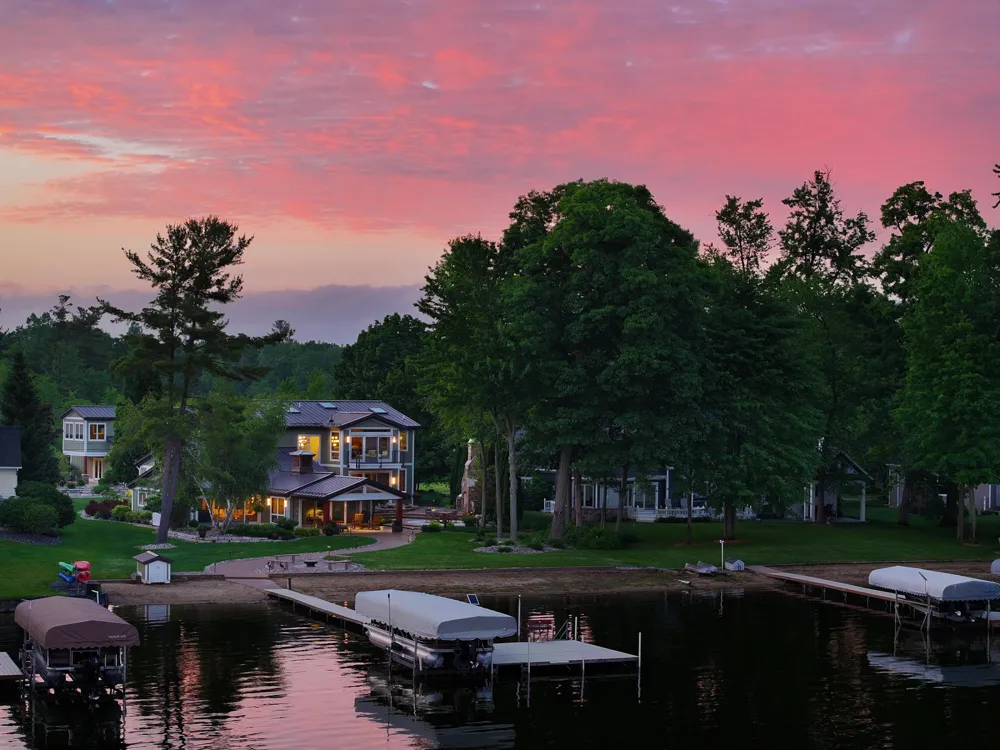 3381 Northshore Drive Pierson, MI 49339
