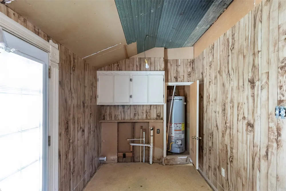 601 W 3rd Street Baird, TX 79504