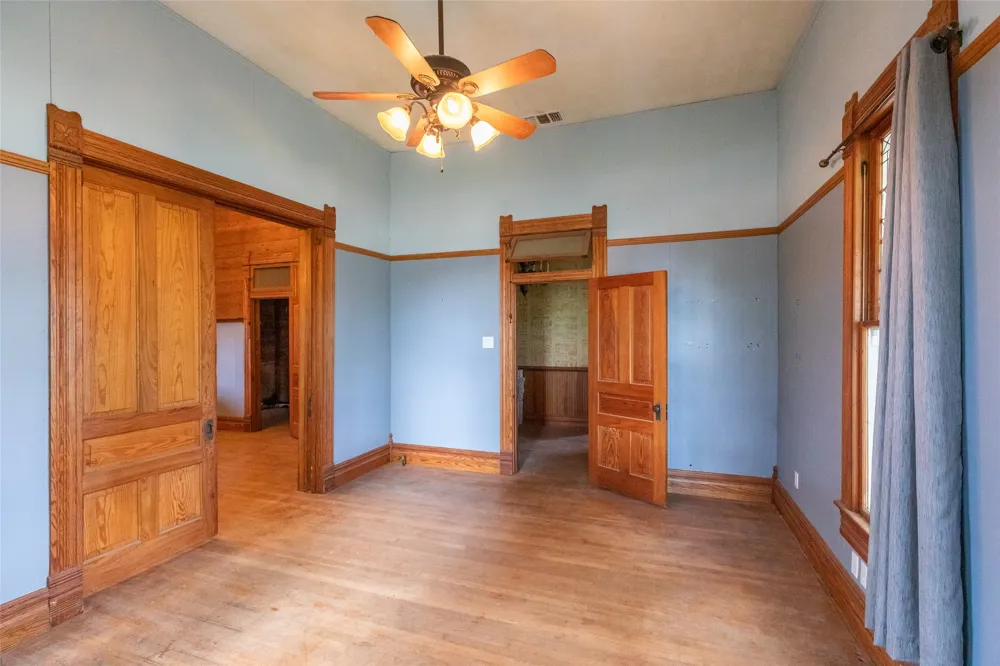 601 W 3rd Street Baird, TX 79504