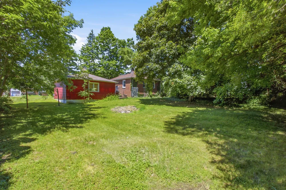 182 Summit Street Pontiac, MI 48342
