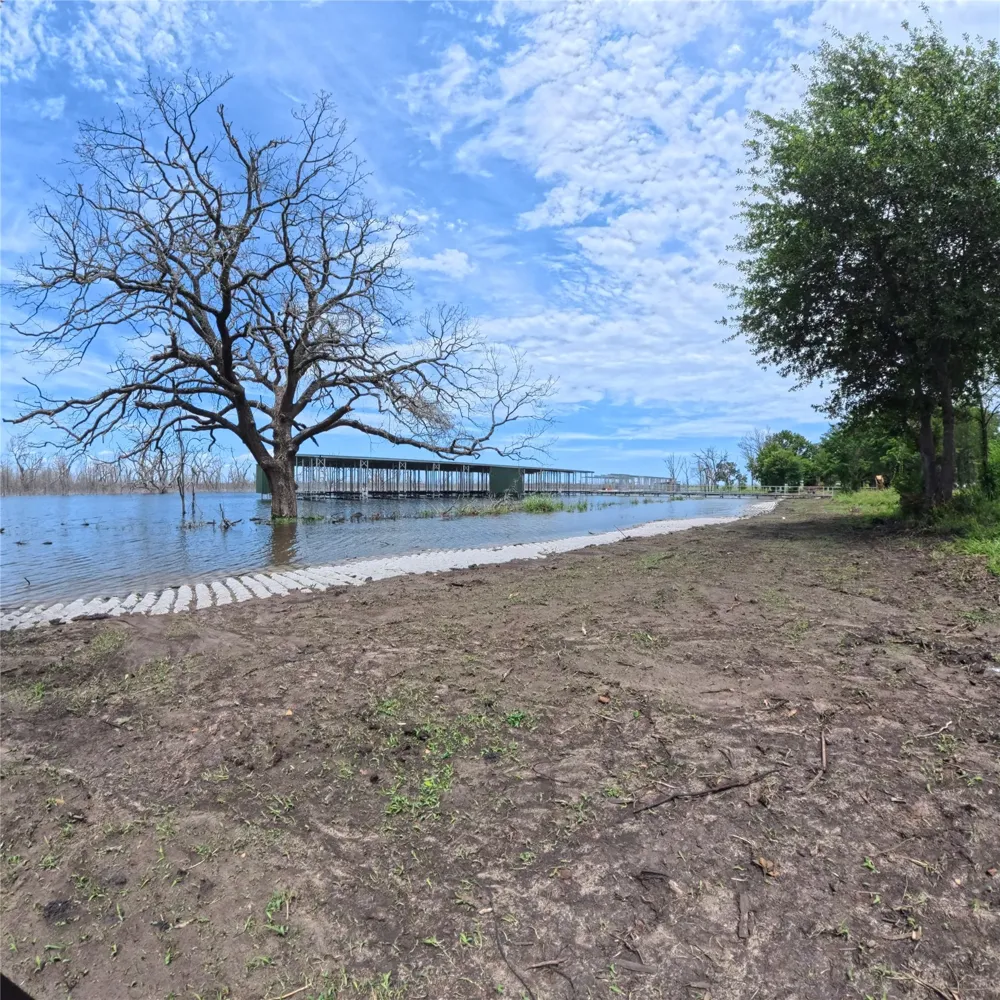 285 Shoreline Drive #S9-0103 Dodd City, TX 75438