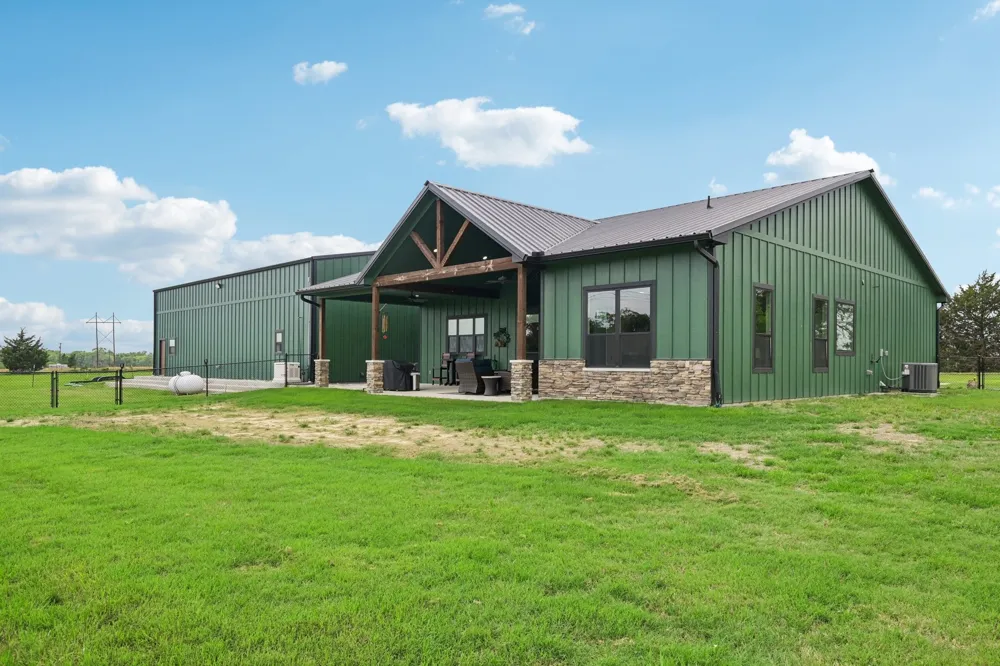 1215 RS COUNTY ROAD 2300 Emory, TX 75440