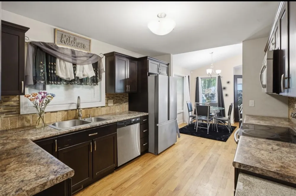 1015 Monroe Street Benton Harbor, MI 49022