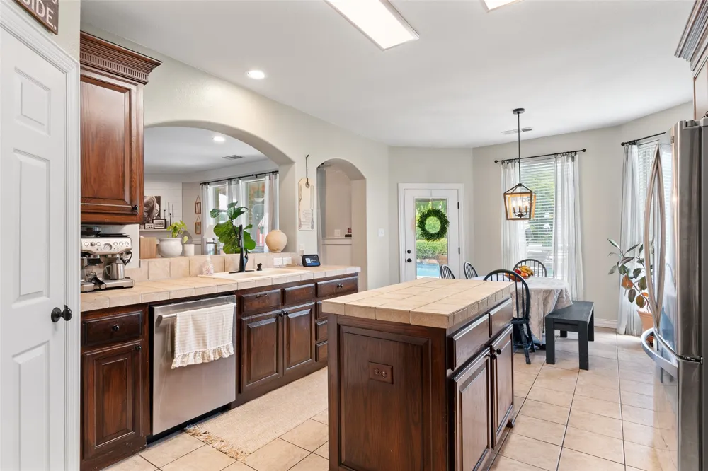 2305 Silver Maple Drive St Paul, TX 75098