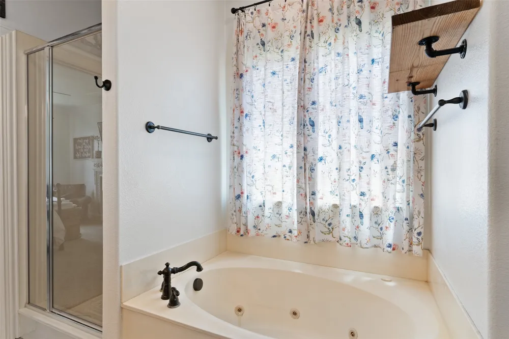 2305 Silver Maple Drive St Paul, TX 75098