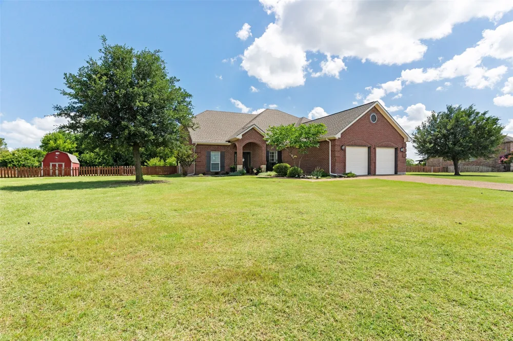 2305 Silver Maple Drive St Paul, TX 75098