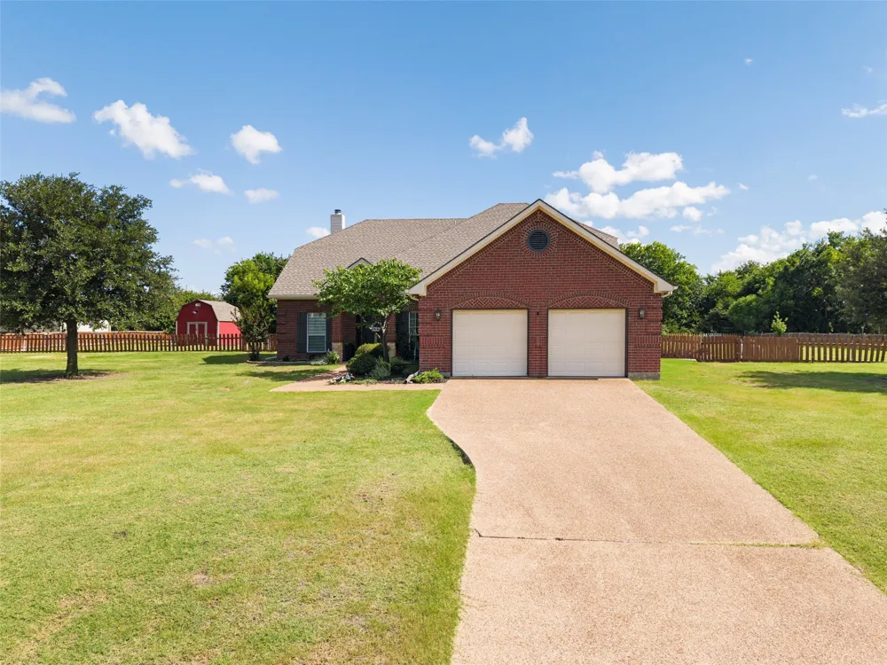 2305 Silver Maple Drive St Paul, TX 75098