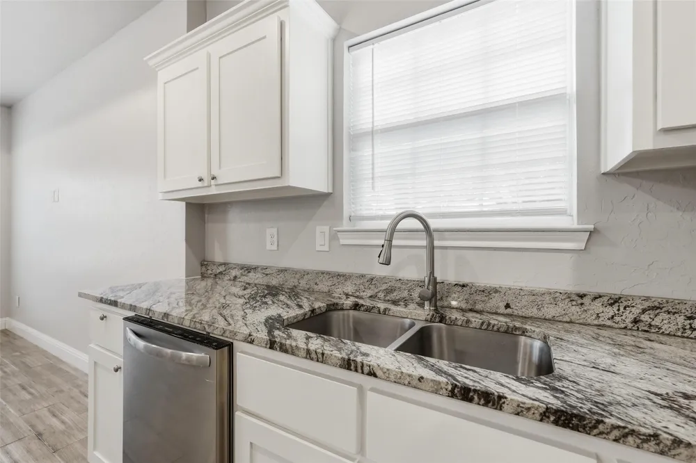 4104 Gordon Street Greenville, TX 75401
