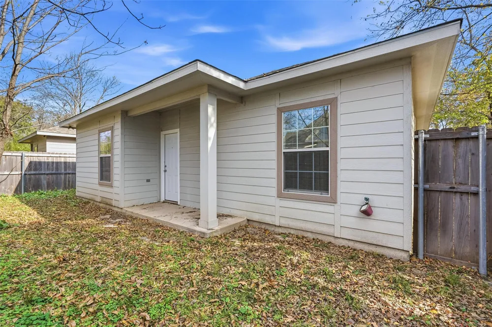 4104 Gordon Street Greenville, TX 75401