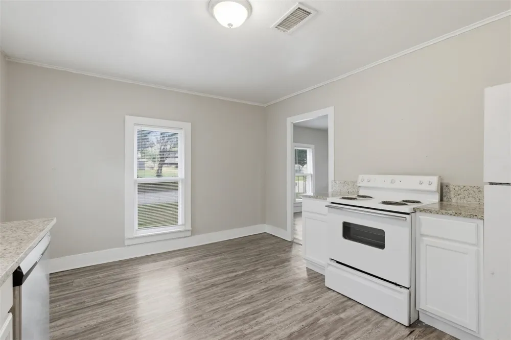 4104 Gordon Street Greenville, TX 75401