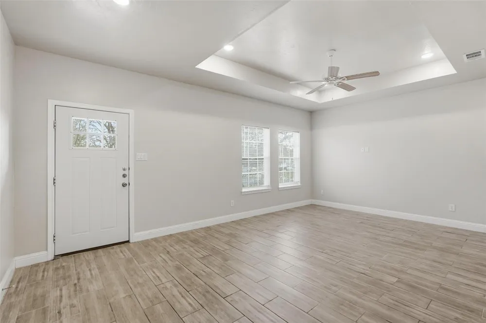 4104 Gordon Street Greenville, TX 75401