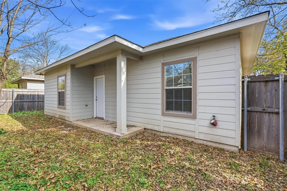 4104 Gordon Street Greenville, TX 75401