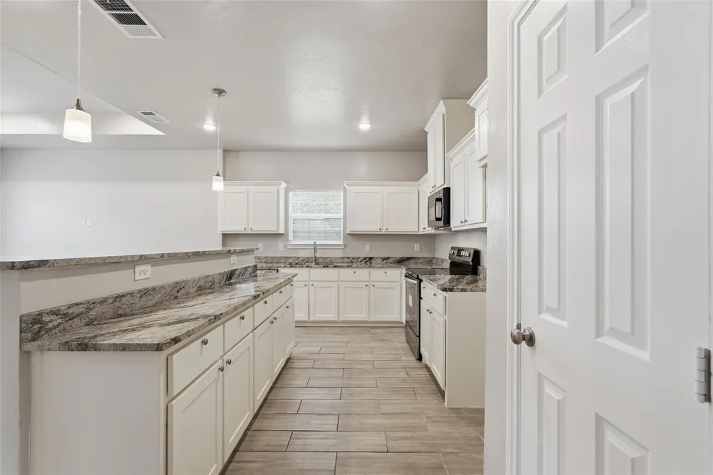 4104 Gordon Street Greenville, TX 75401