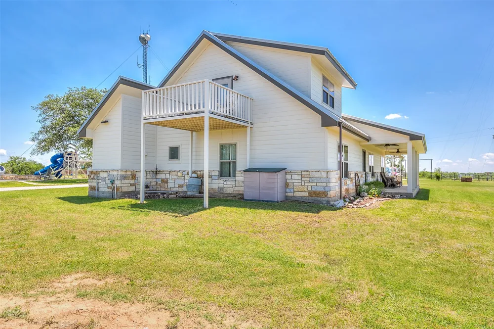 16967 CR 290 Zephyr, TX 76890