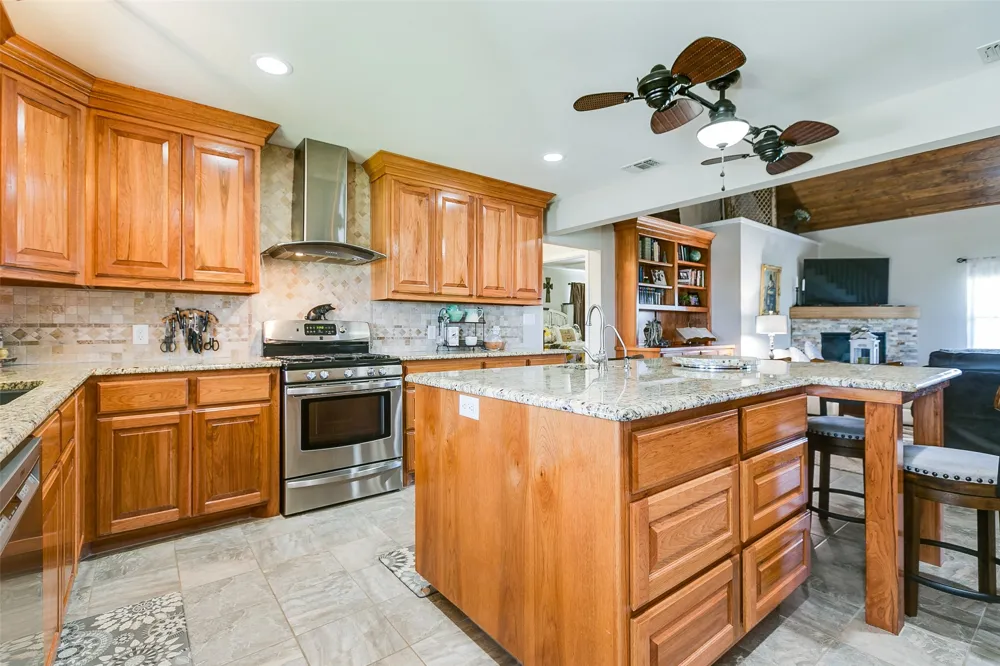 16967 CR 290 Zephyr, TX 76890