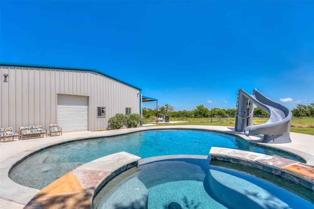 16967 CR 290 Zephyr, TX 76890