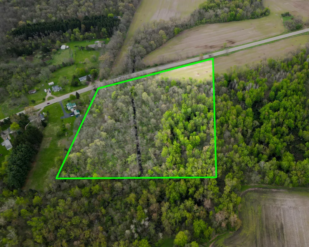 4 Bunkerhill Road Jackson, MI 49201