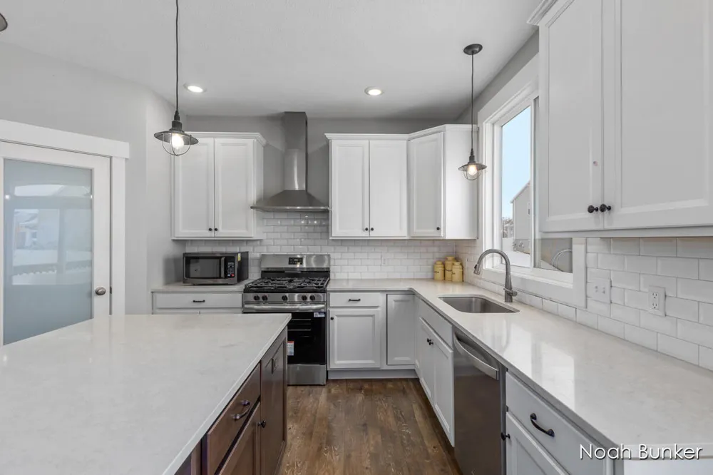 3857 Winsome Drive Hudsonville, MI 49426