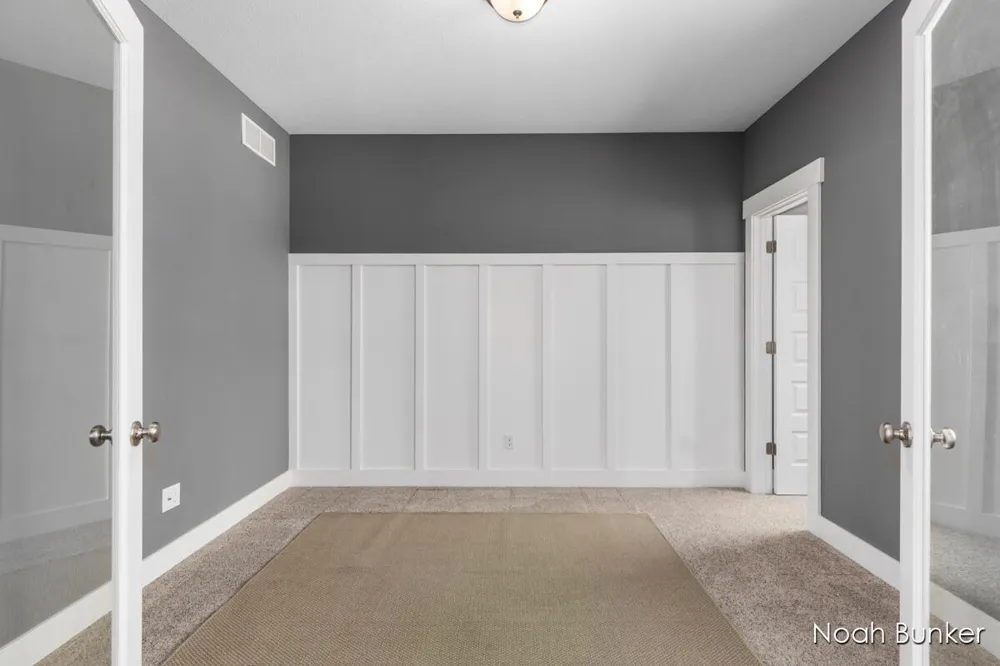 3857 Winsome Drive Hudsonville, MI 49426