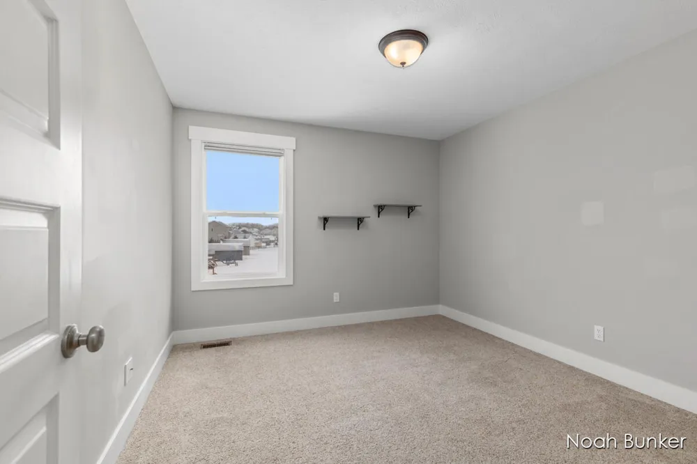3857 Winsome Drive Hudsonville, MI 49426