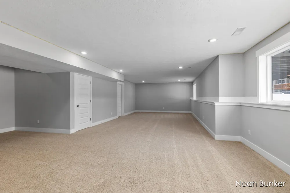 3857 Winsome Drive Hudsonville, MI 49426