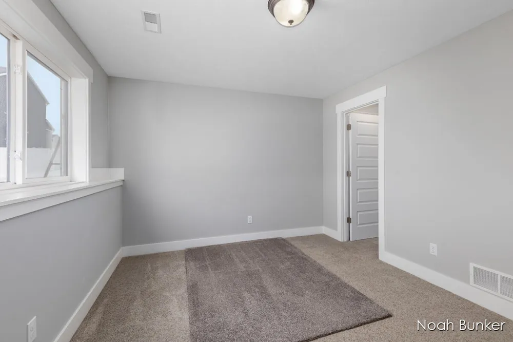 3857 Winsome Drive Hudsonville, MI 49426