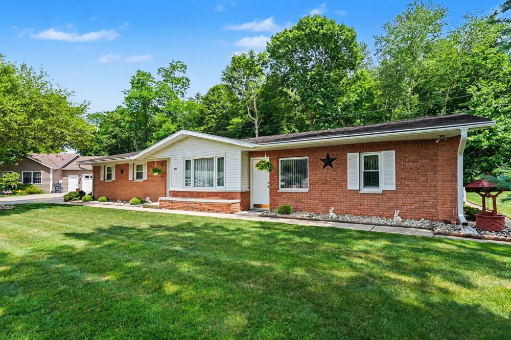 362 E Washington Street Berrien Springs, MI 49103